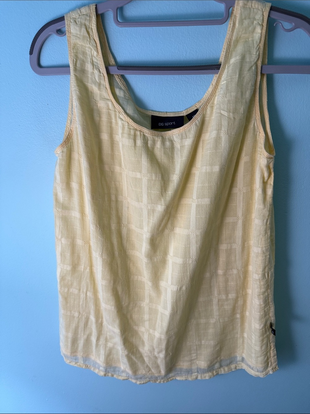 DG Sport Pale Yellow Sleeveless Tank Top AU10